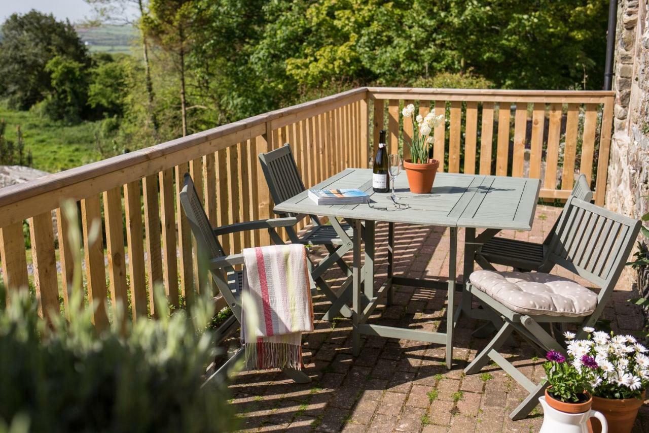Cwm Connell Coastal Cottages Moylgrove Zewnętrze zdjęcie